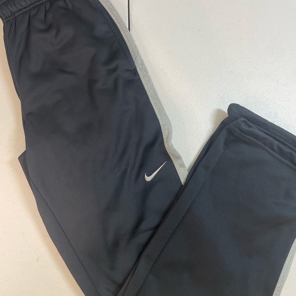 Nike Other - Mens NIKE Sweatpants size small Athletic pants